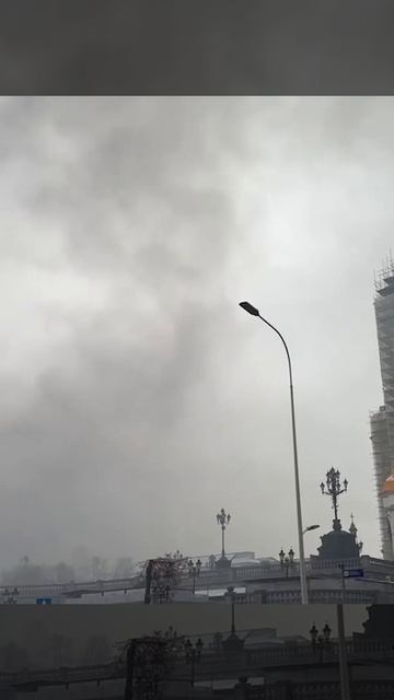 В МОСКВЕ ГОРИТ ЖК Le Dome смотреть онлайн