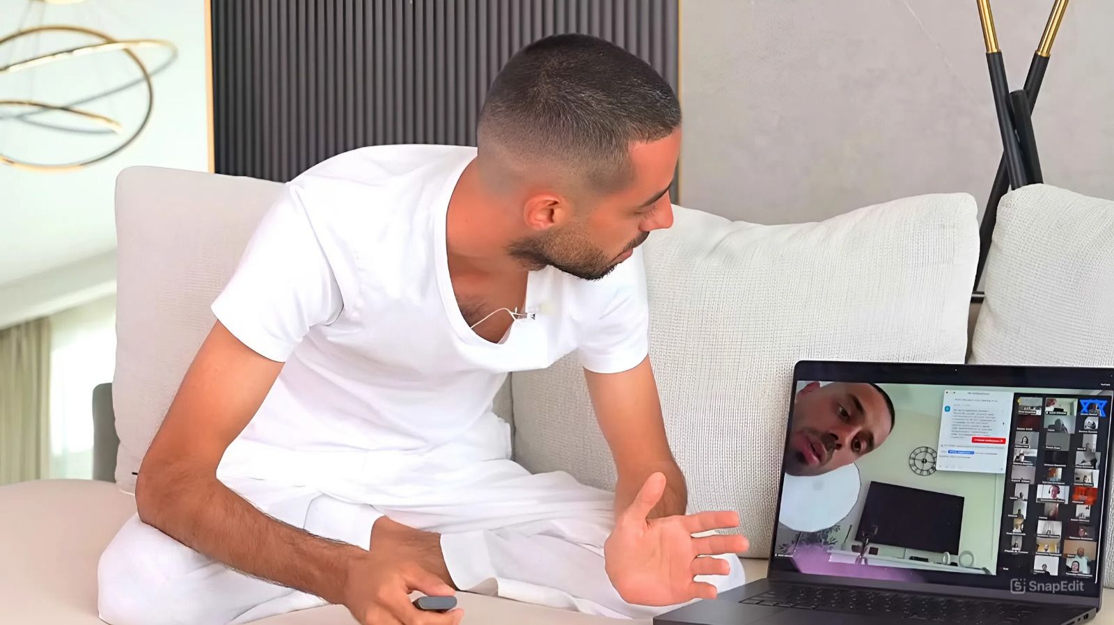 ВСЁ ЧТО ТЕБЕ НЕ ХВАТАЕТ, ЭТО СМЕЛОСТИ Заявить о Своих Желаниях.. Анар Дримс смотреть онлайн