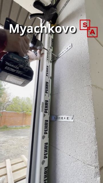 Пошагово монтируем окна в проемы смотреть онлайн