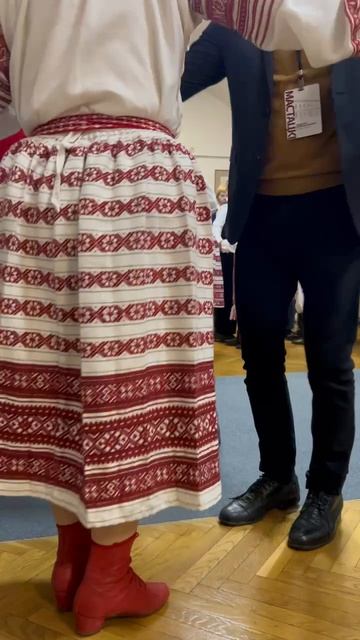 Танцы в музее,,Ой,Ра,, смотреть онлайн