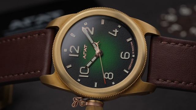 АГАТ КАТРАН. Первые компактные часы из Златоуста