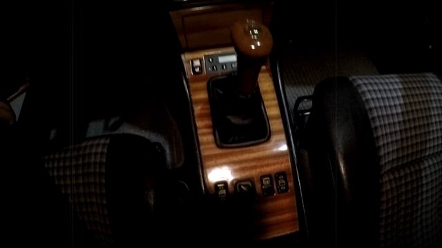 Mercedes-benz W124 E220