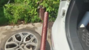Замена болта крепления запасного колеса Mitsubishi Outlander 3