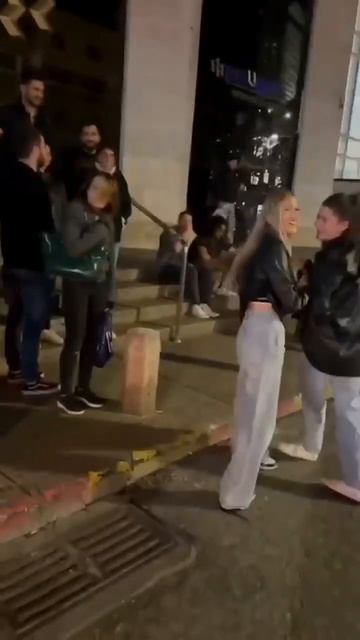 Вам тут не рады смотреть онлайн