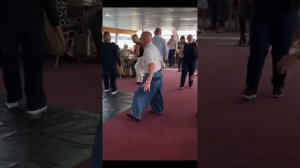 за здоровье, за удачу.