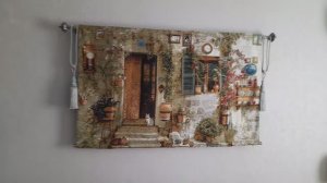 Гобелен на стене. Оставить или убрать? Жду советы.