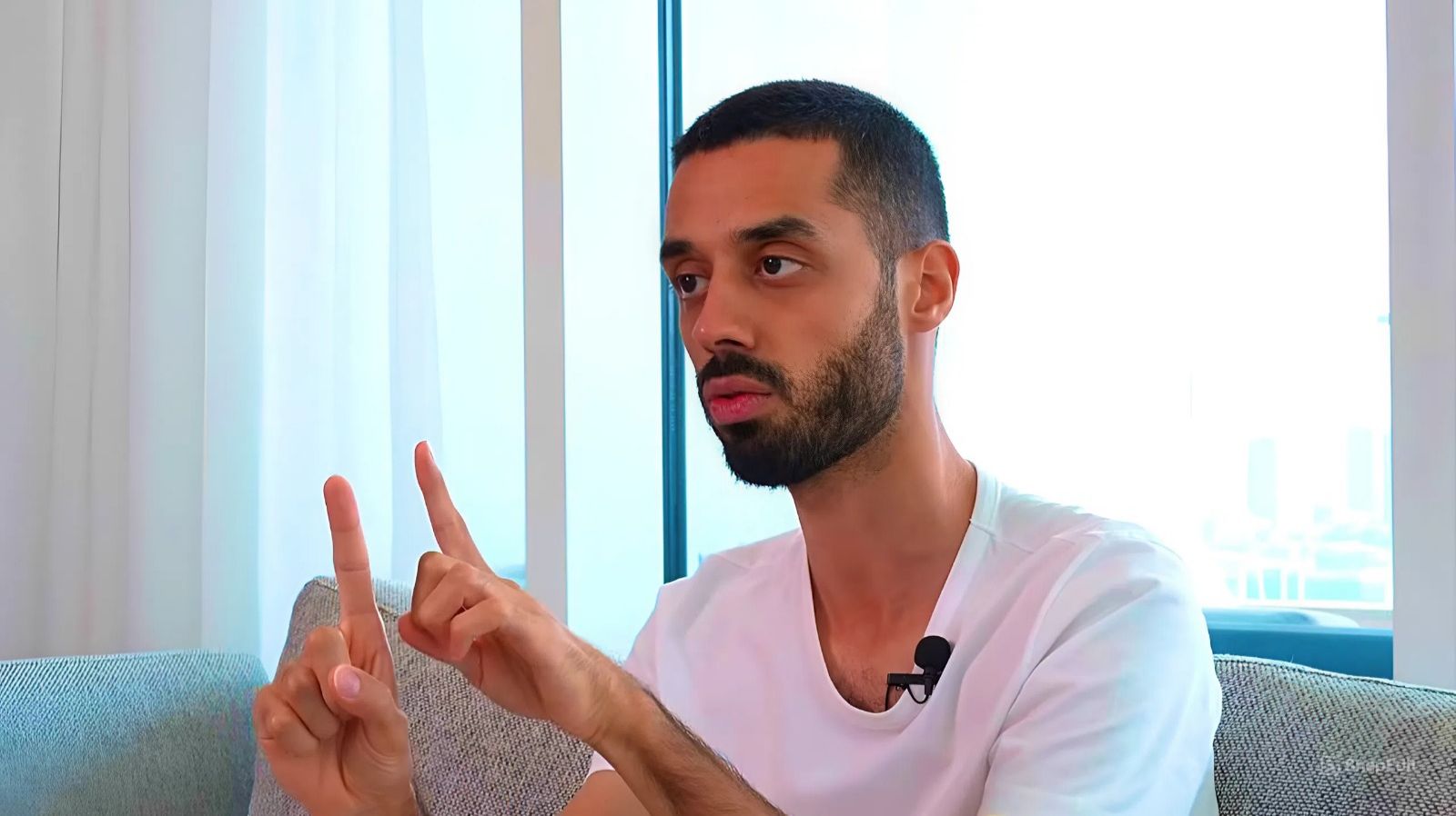 ЭФИР КОТОРЫЙ МЕНЯЕТ ЖИЗНЬ В ЛУЧШУЮ СТОРОНУ ЗА ОДИН ДЕНЬ - Это Просто Подарок. Анар Дримс смотреть онлайн