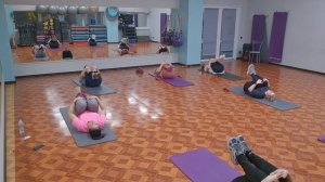 ГРУППОВАЯ ТРЕНИРОВКА ABS \ УПРАЖНЕНИЯ НА СПИНУ \ УПРАЖНЕНИЯ НА ПРЕСС \ РАСТЯЖКА