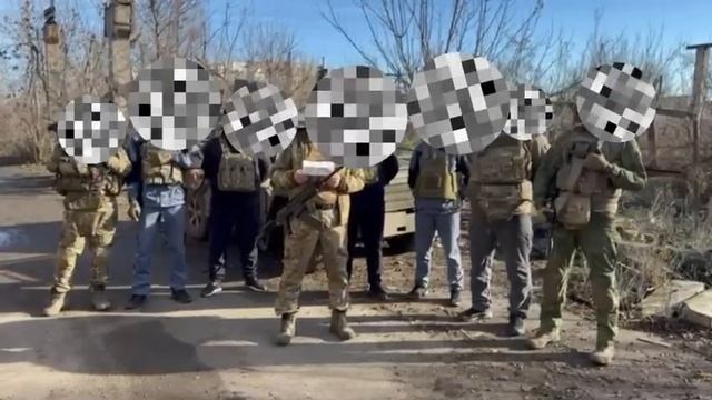 В соцсетях обнародовано обращение саратовских участников СВО к Владимиру Путину смотреть онлайн