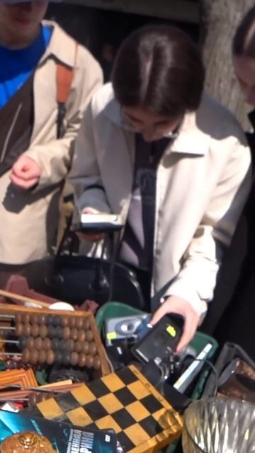 Продал мусор. Сколько заработал? #2 смотреть онлайн