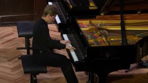 Даниил Баглаев. Л. Бетховен. Соната №4 Es-dur, Op.7, I часть