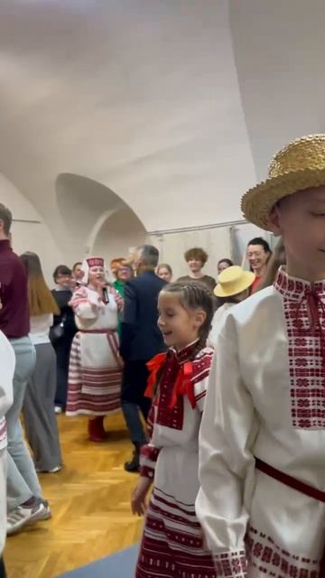 Танцуем с настроением.. смотреть онлайн