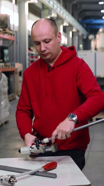 Монтаж гидравлическим инструментом РОСТерм смотреть онлайн