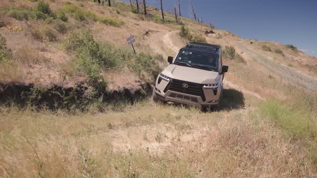 Lexus GX550 Overtrail+ 2025 Тест в горах смотреть онлайн