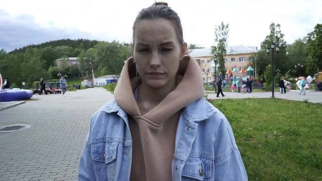 Влог, в котором мы только едим смотреть онлайн