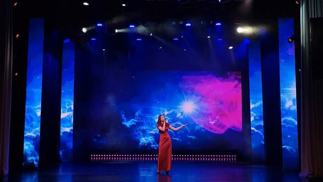 Вокальный ансамбль «Звоночек». Мария Дяченко – «Высоко» смотреть онлайн