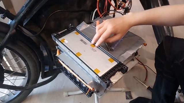 Пакеты NMC Дутыши, пробой. Вытек электролит. Ремонт акб и замена ячеек. смотреть онлайн