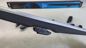 Видео распаковки Щетка стеклоочистителя MILES CWW20FM