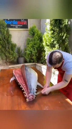 Разделка тунца