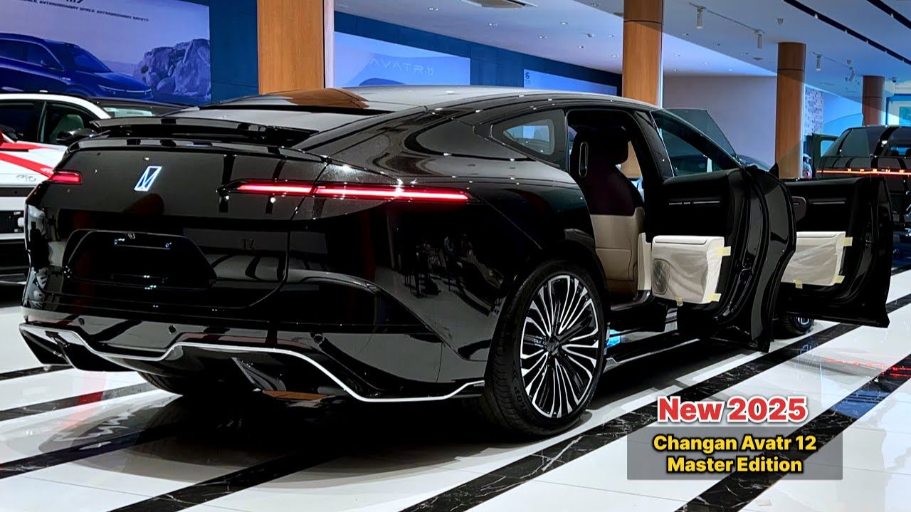 Новинка 2025 года! Changan Avatr 12 Master Edition смотреть онлайн