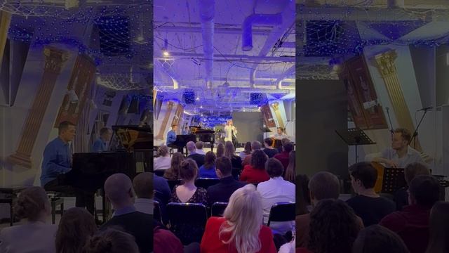 Наталья Мищенко исполняет кавер на “Survive” Lewis Capaldi