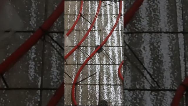 МОНТАЖ ТЁПЛОГО ПОЛА ИЗ ТРУБЫ PE-RT16*2.0 И ЕГО ЗАЛИВКА СТЯЖКОЙ смотреть онлайн