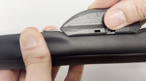 Замена адаптера на зимней щетке стеклоочистителя