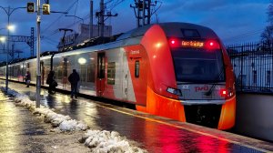 Первые дни снега. ЭС2Г 126 Токсово - Санкт-Петербург Финляндский