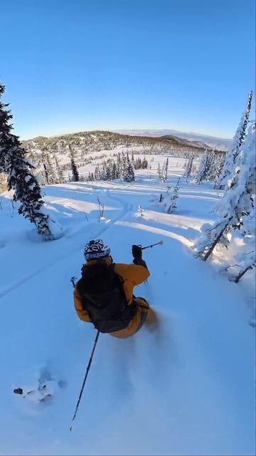 Шерегеш 2025. Открыл сезон на фрирайда на ратраках. #ski #skiing #snowboarding #шерегеш смотреть онлайн