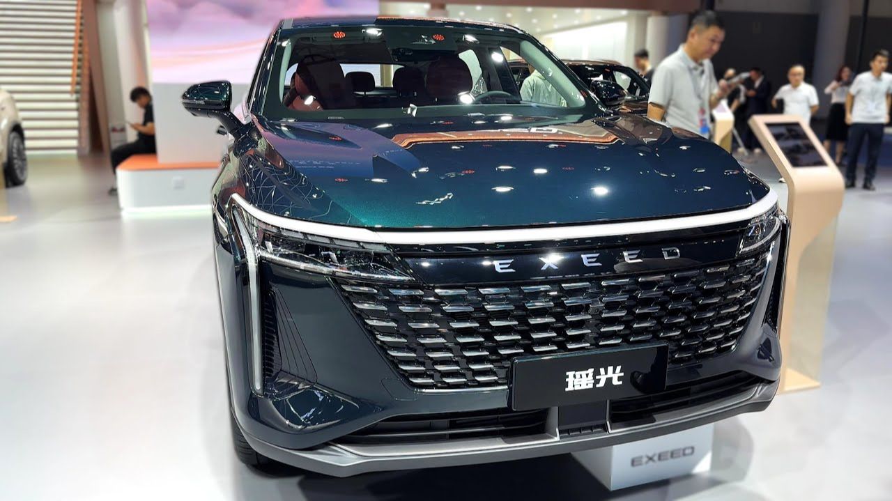 CHERY EXEED RX 2026 года: экстерьер и интерьер смотреть онлайн