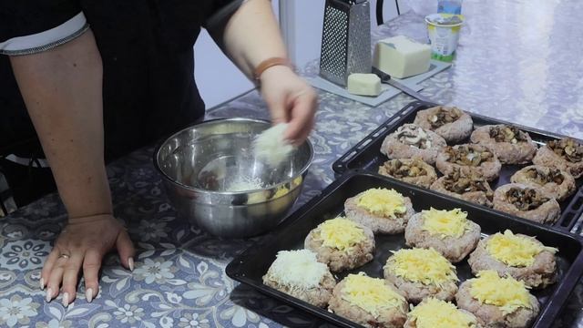 Мама и 13 детей - Будни большой семьи- Что у нас на обед? смотреть онлайн