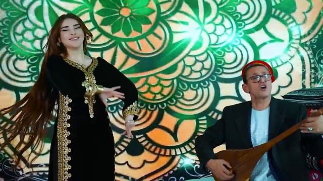 Yosamin Davlatova & Mir Maftoon - Bacha Amujon смотреть онлайн