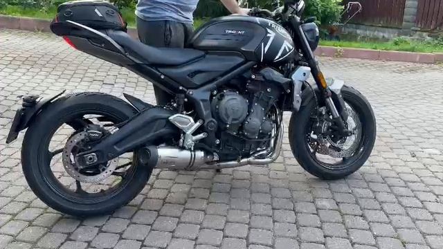 Triumph Trident 660 выхлоп LeoVince 14385EU