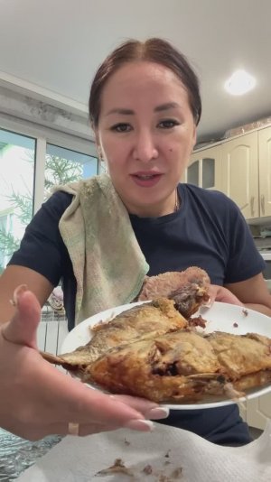 Устроили рыбный день😋 #мукбанг #еданакамеру