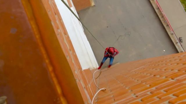 Человек паук