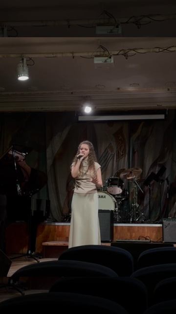 “ I learned from the best” Whitney Houston cover смотреть онлайн