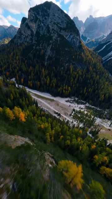 Fredo de Gaultier - Passion and Pain, Pt.4 #Italy #mountains #forest #mountainlovers #massif #peaks смотреть онлайн