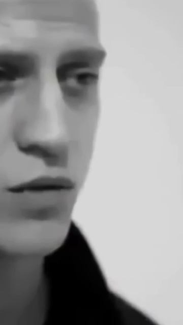 Проще всего уехать за кордон и любить Россию смотреть онлайн