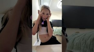 Распаковка музыкального леденца