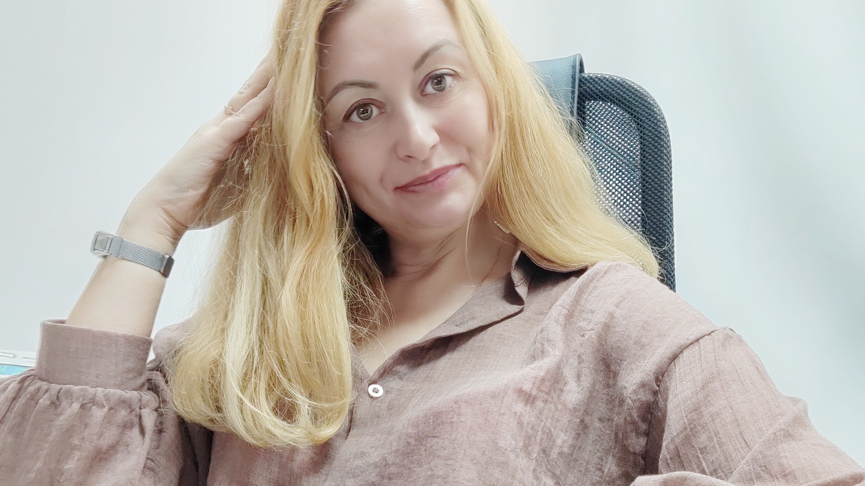 Разборки в школьном чате закончились больницей и полицией смотреть онлайн