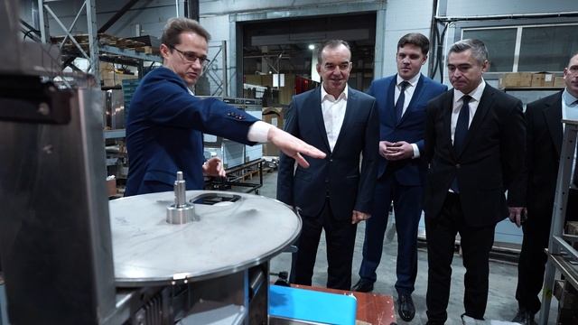 Осмотрел производство профессионального кухонного оборудования смотреть онлайн