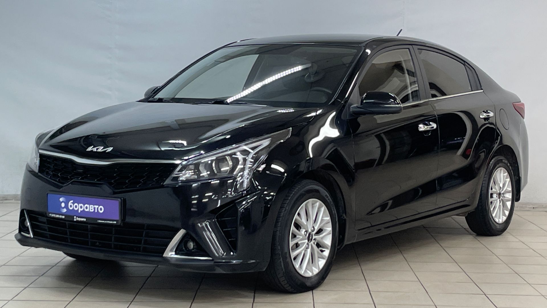 KIA RIO смотреть онлайн