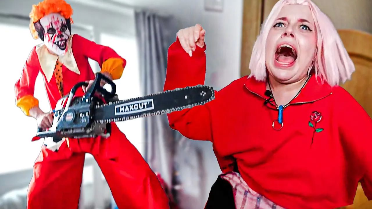 ОНА НЕ ЗНАЛА ОБ ЭТОМ ПРАНКЕ !!! 😁 😰 смотреть онлайн