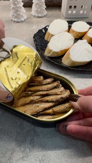 Бутерброды со шпротами🤤мухомор #рецепт #вкуснопростоибюджетно #aesthetic #healthyfood #новыйгод #р смотреть онлайн