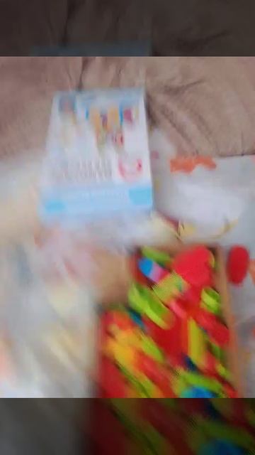 подарок смотреть онлайн