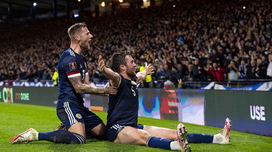 Шотландия - Дания. Обзор матча. смотреть онлайн