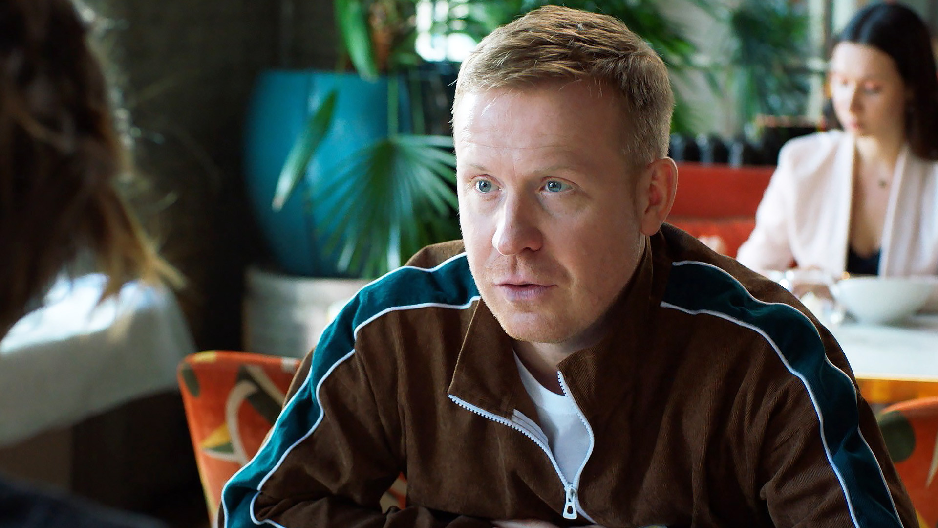 Сеструха, 3 сезон, 7 серия смотреть онлайн