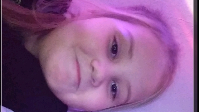 провели 1 час в домике из одеял