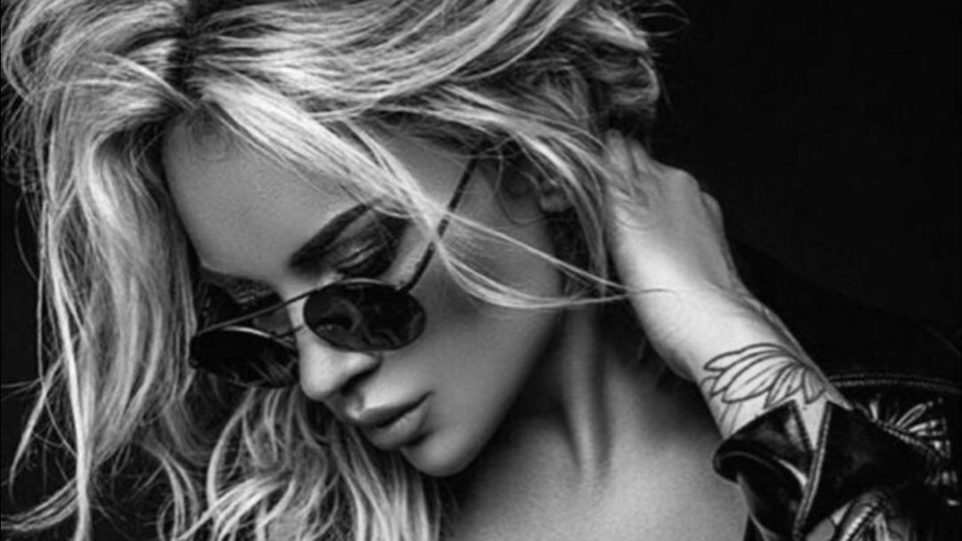 ОНА ПОНИМАЕТ, ЧТО ПРОИГРАЕТ #shortvideo #шортс #таро #tarot #shortsvideo #любовь #бумеранг #тароонла смотреть онлайн