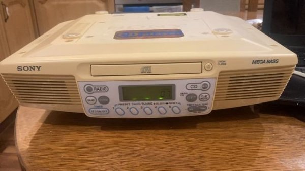 Sony ICF-CD533 кухонный подвесной музыкальный центр